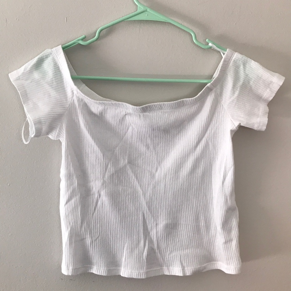 💓 H&M Ribbed Off-the-Shoulder Top